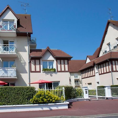 Appart Residence Proche Plage Avec Piscine Et Parking Couvert Prive 玛维尔弗朗斯维尔 外观 照片