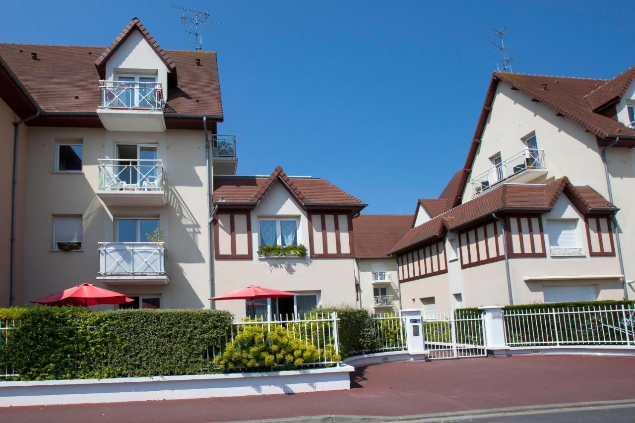 Appart Residence Proche Plage Avec Piscine Et Parking Couvert Prive 玛维尔弗朗斯维尔 外观 照片